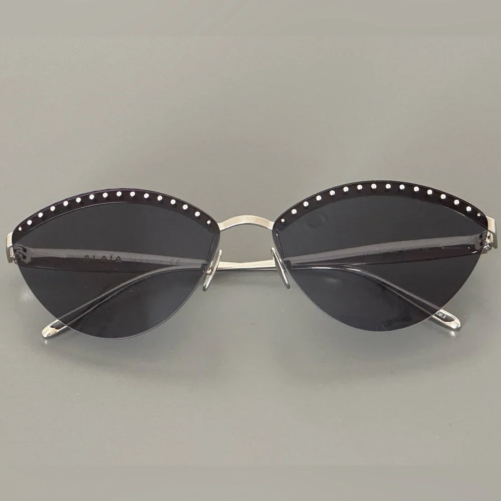 Azzedine Alaia AA0038S Sunglasses - Picture 10 of 12